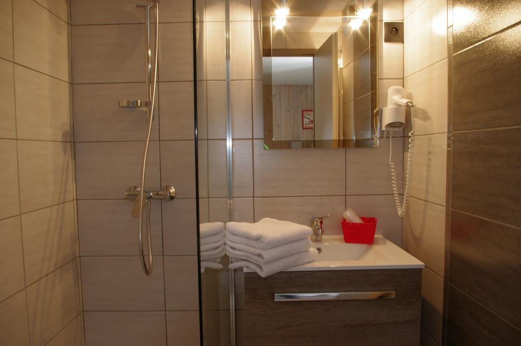 La Cle Des Champs Hotel Lanslebourg-Mont-Cenis Eksteriør billede